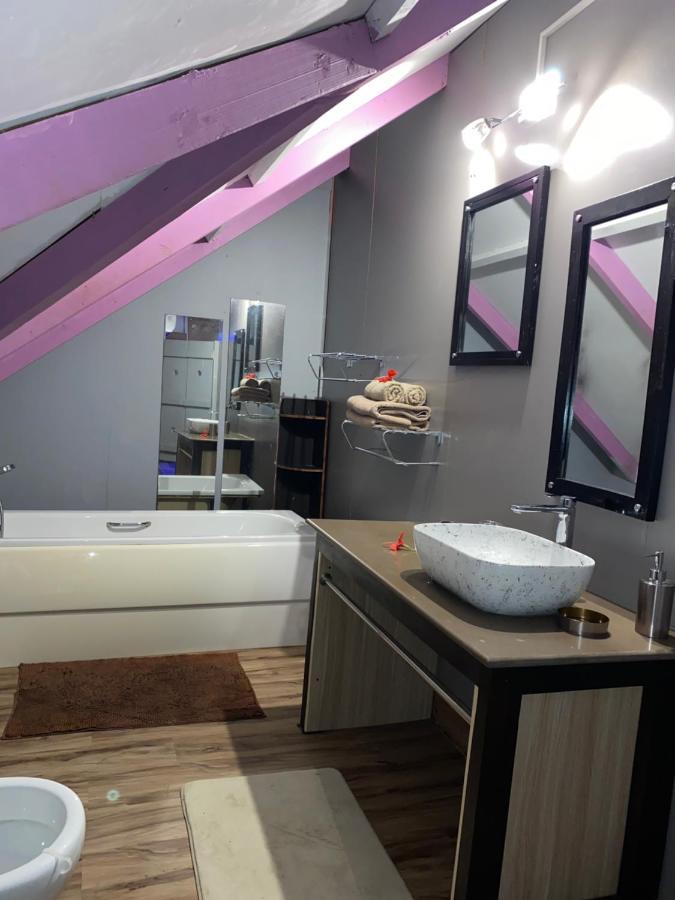 Mer Riviere Self Catering Apartment Beau Vallon  Extérieur photo