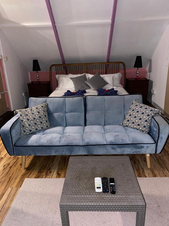 Mer Riviere Self Catering Apartment Beau Vallon  Extérieur photo
