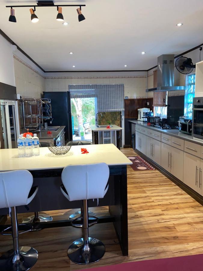 Mer Riviere Self Catering Apartment Beau Vallon  Extérieur photo