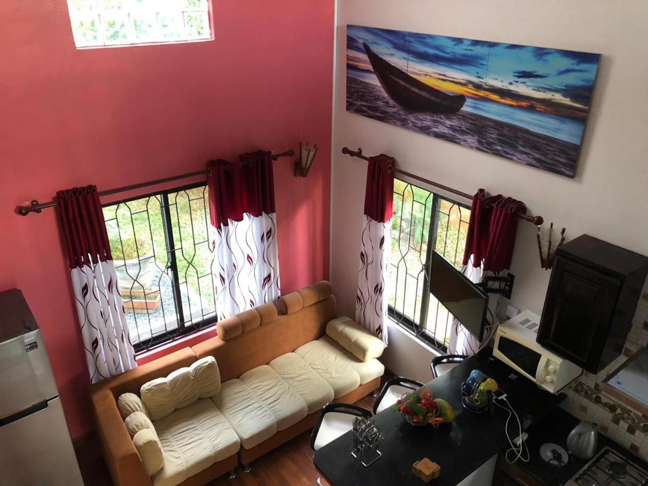 Mer Riviere Self Catering Apartment Beau Vallon  Extérieur photo